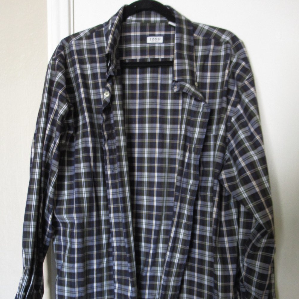 Izod Sports Shirt, Checkered, Size L, preowned